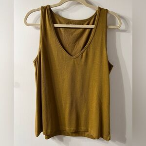 Madewell Mustard Sleeveless V-Neck Tank Top. Never worn.
